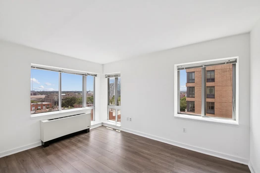 153-30 89 Ave #838, Queens, NY 11432