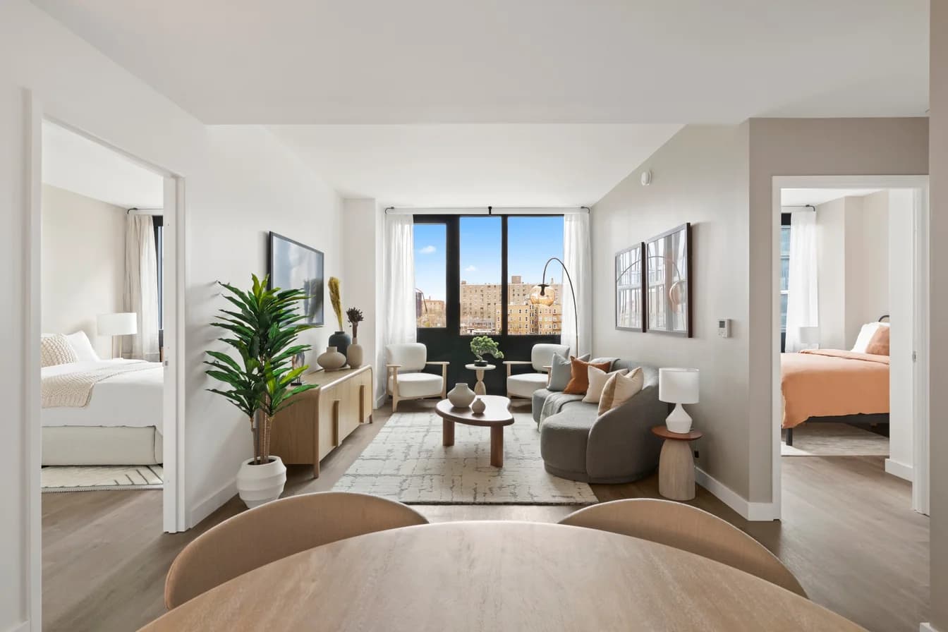 166-20 90 Avenue #436S, Queens, NY 11432 apartment_living_room 1