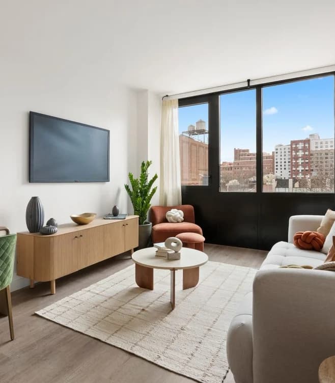 166-20 90 Avenue #657S, Queens, NY 11432 apartment_living_room 1