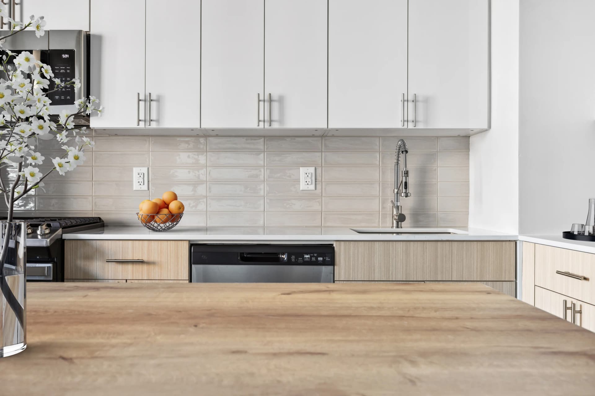 104-60 Queens Boulevard #17A, Queens, NY 11375 apartment_kitchen 1