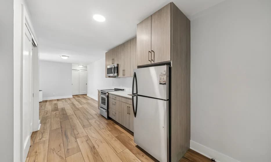20-20 Seagirt Boulevard #06B, Queens, NY 11691 apartment_kitchen 1