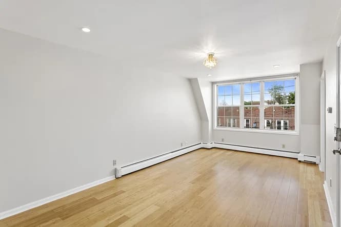 107-6 Guy R Brewer Boulevard #8-C, Queens, NY 11433
