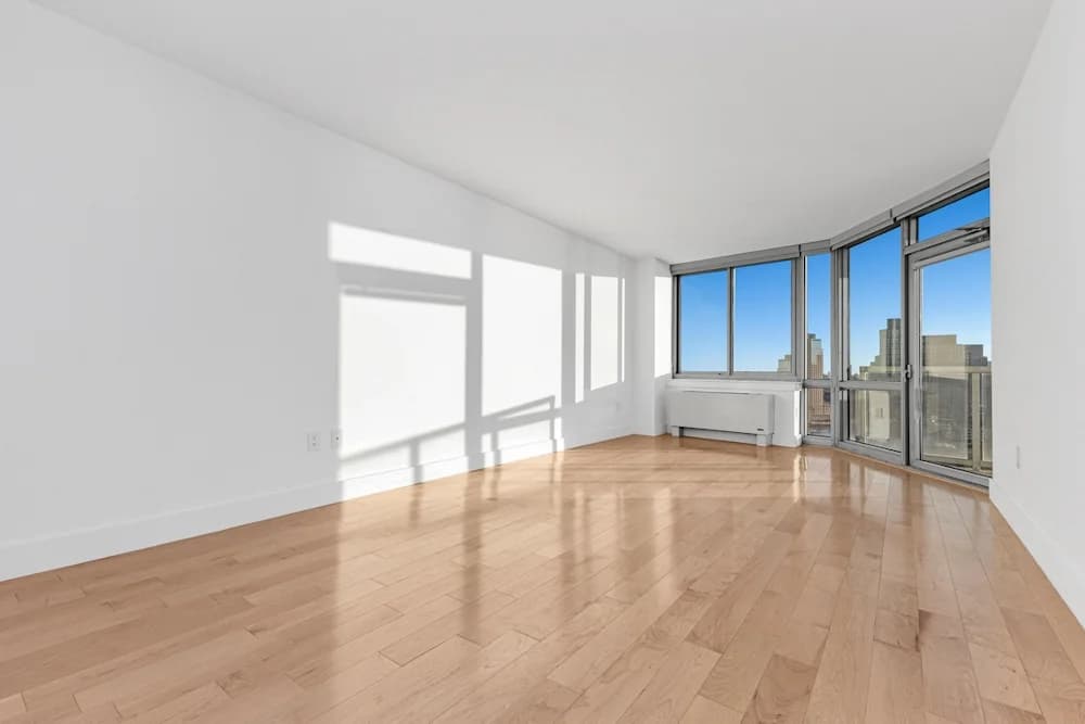 47-05 Center Boulevard #1513, Queens, NY 11109 apartment_living_room 1
