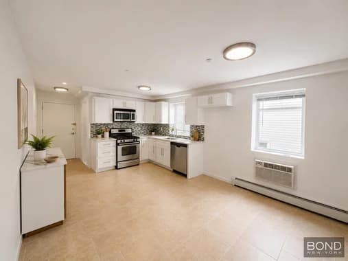 66-11 71 Street #2F, Queens, NY 11379