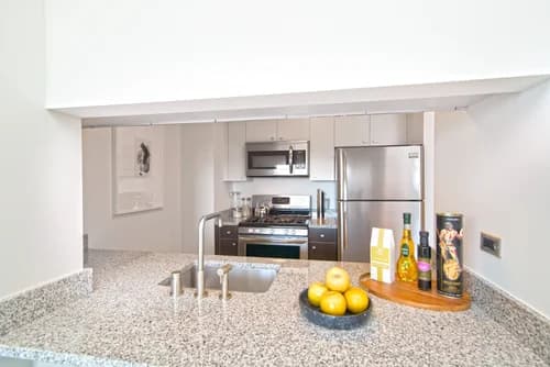 43-10 Crescent St #2803, Queens, NY 11101