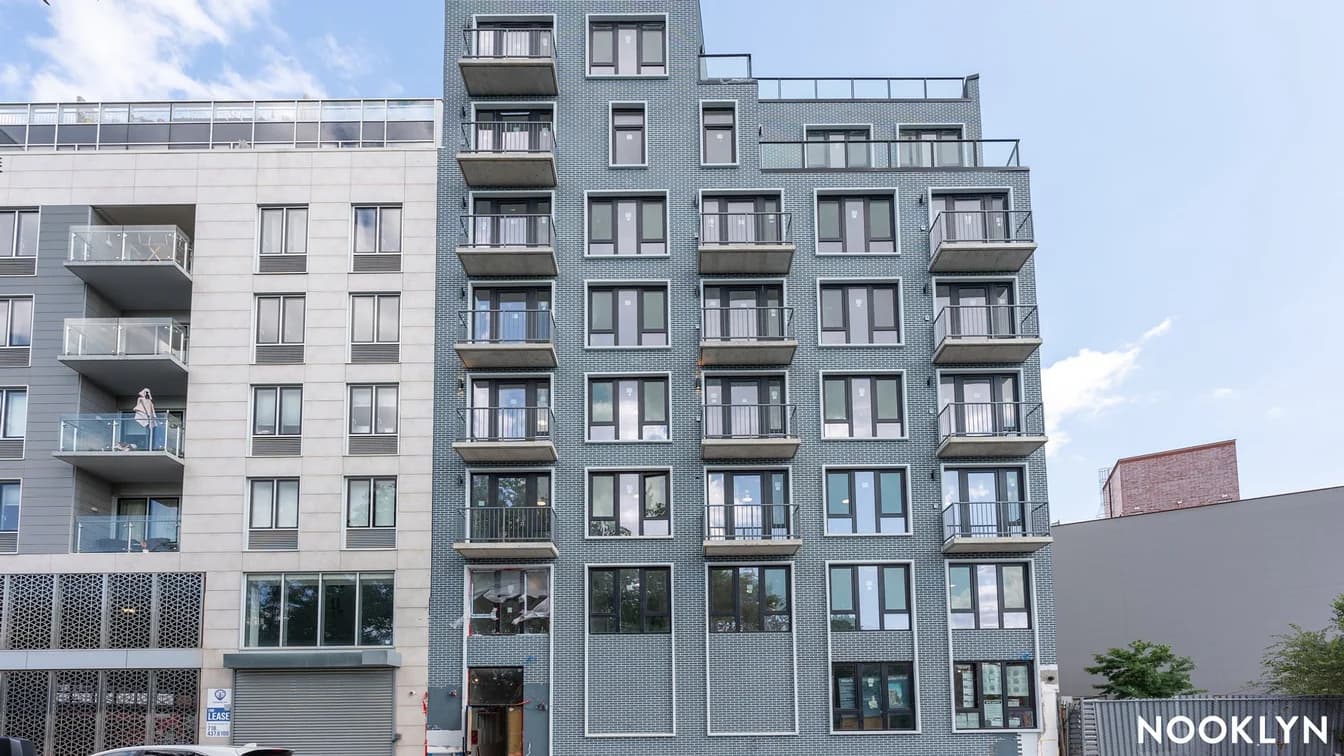 11-24 31 Avenue #6B, Queens, NY 11106 building 1