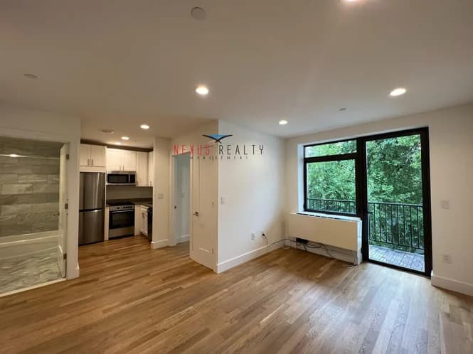 45-11 Broadway #2-B, Queens, NY 11103