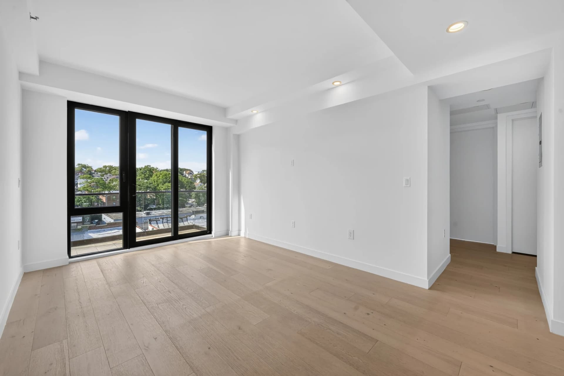 148-37 88 Avenue #3D, Queens, NY 11435 - Image 1