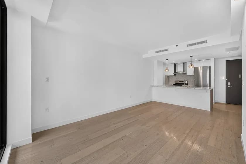 Archer House 148-37 88 Avenue #6A, Queens, NY 11435 apartment_living_room 1