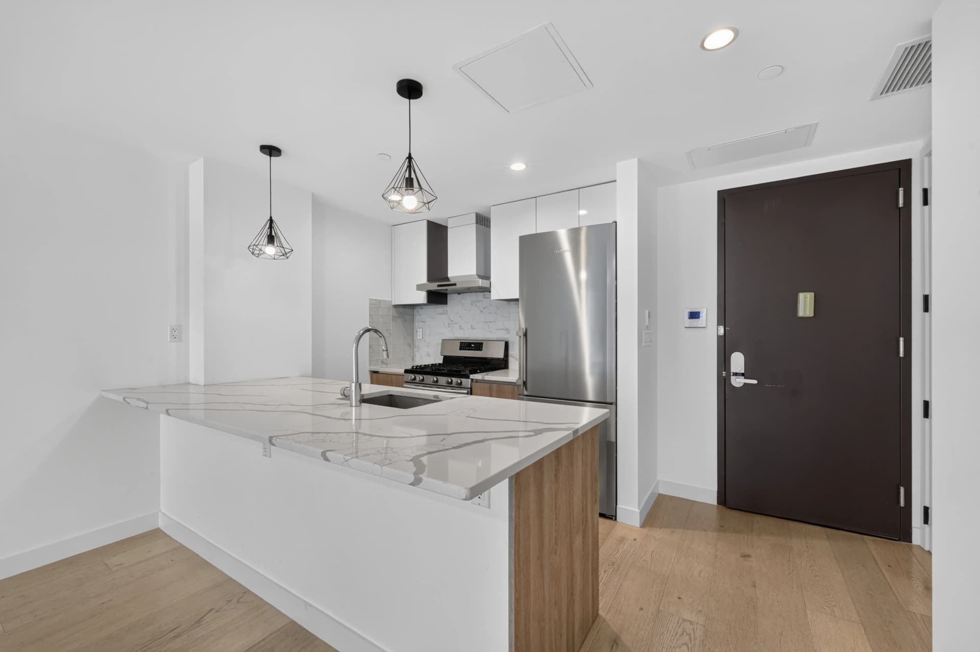 148-37 88 Avenue #6M, Queens, NY 11435 apartment_kitchen 1