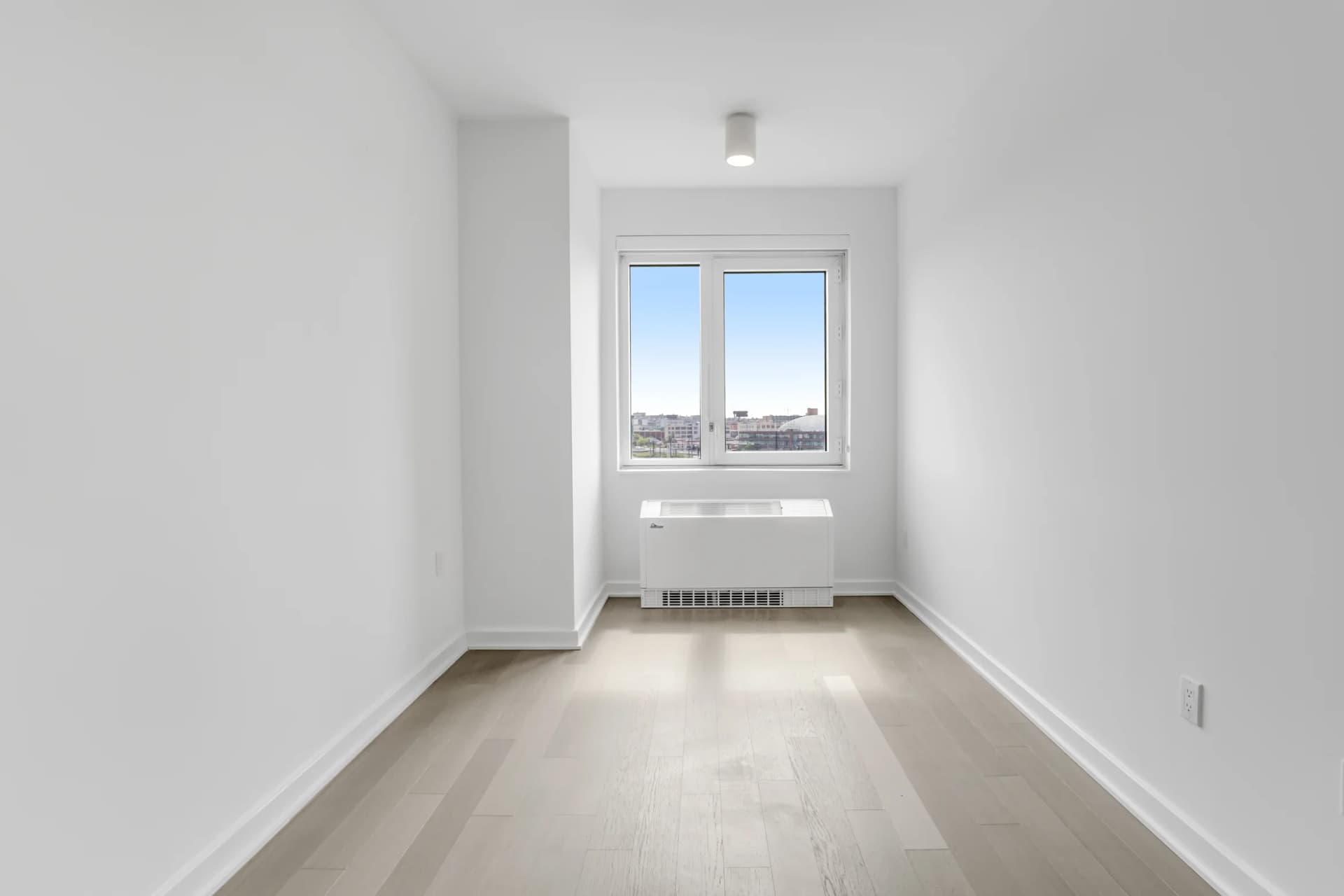 29-22 Northern Boulevard #1609, Queens, NY 11101