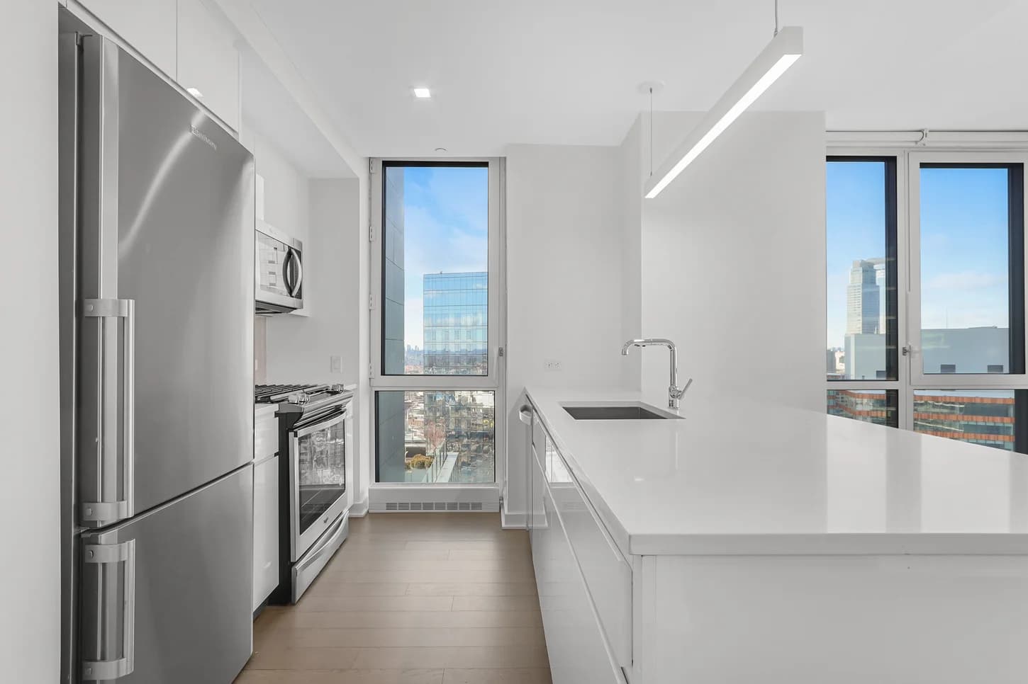 29-22 Northern Boulevard #PH1A-0, Queens, NY 11101
