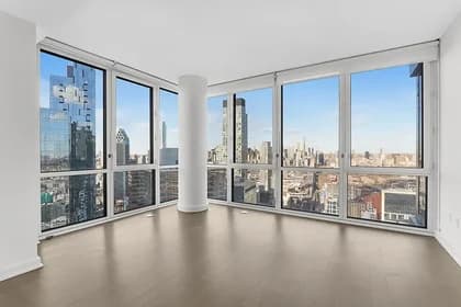 29-22 Northern Boulevard #PH2A, Queens, NY 11101