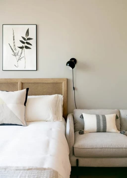 22-44 Jackson Avenue #1123, Queens, NY 11101 apartment_bedroom_room 1