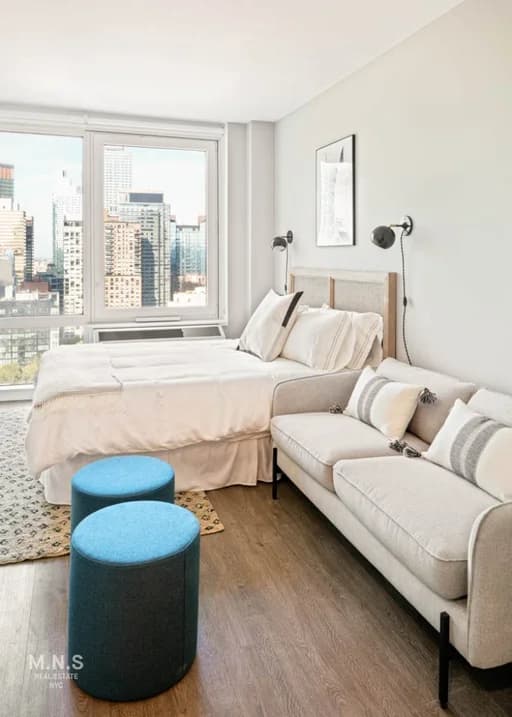 22-44 Jackson Ave #1123, Queens, NY 11101 apartment_bedroom_room 1