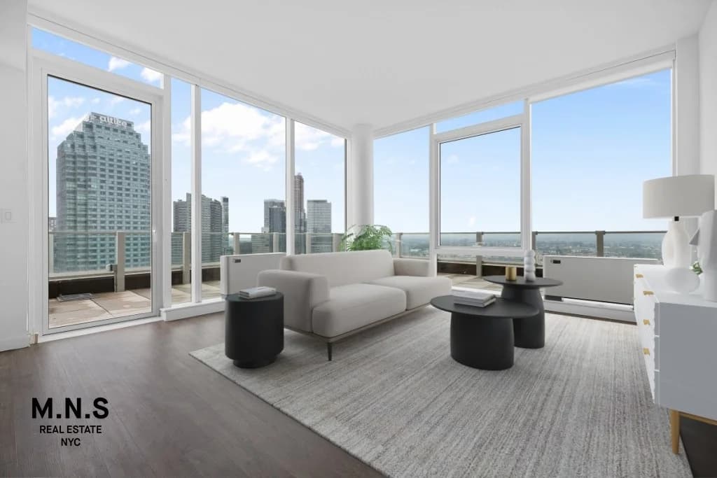 22-44 Jackson Ave #1506, Queens, NY 11101 apartment_living_room 1