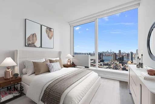 22-44 Jackson Ave #4805, Queens, NY 11101