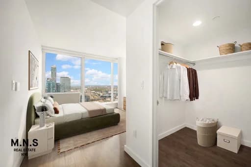22-44 Jackson Avenue #4907, Queens, NY 11101 - Image 1