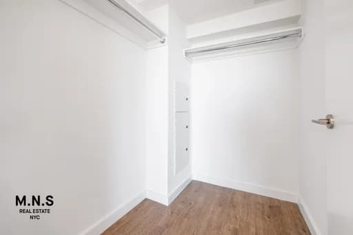 22-44 Jackson Avenue #PH03, Queens, NY 11101 - Image 1