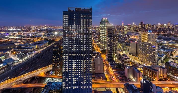 28-16 Jackson Ave #1-PH1-A, Queens, NY 11101
