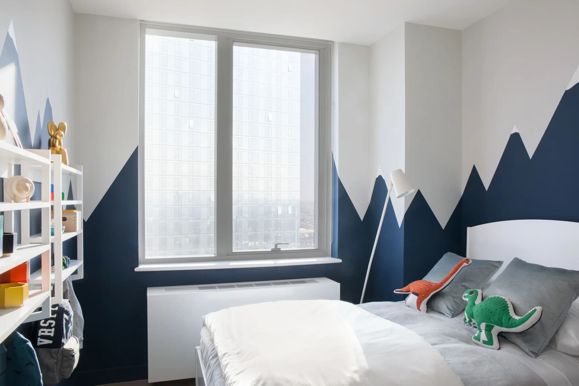 28-16 Jackson Ave #2-48M, Queens, NY 11101 apartment_bedroom_room 1