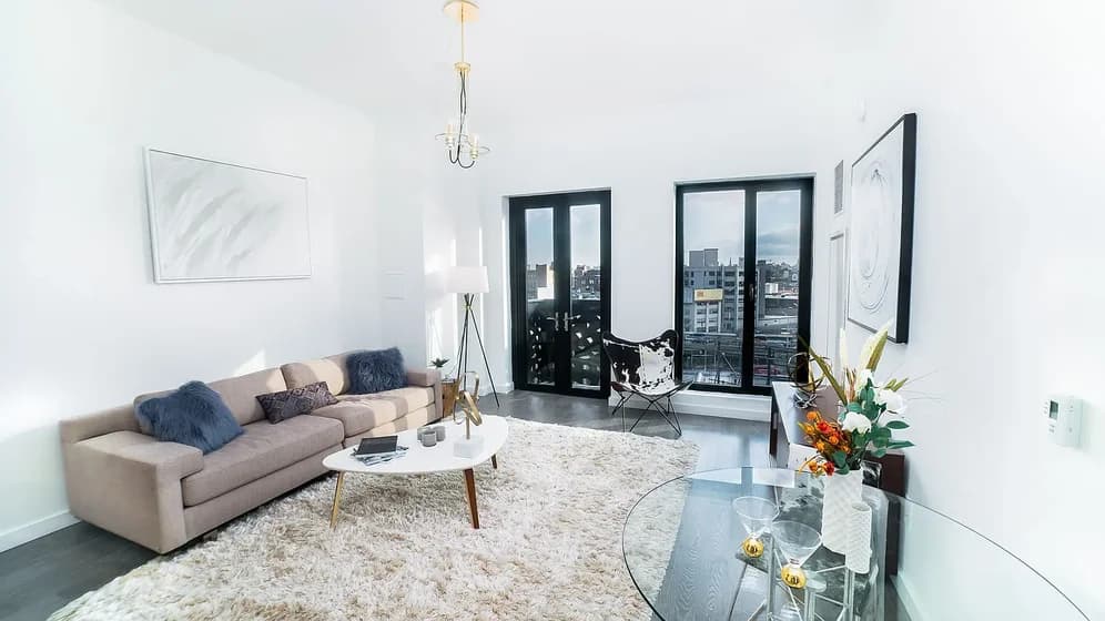 11-39 49 Avenue #709, Queens, NY 11101 apartment_living_room 1