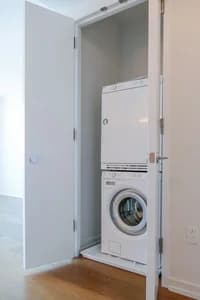 5-11 47 Ave #12D, Queens, NY 11101