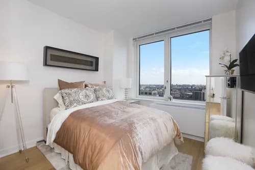 25-29 44 Drive #5014W, Queens, NY 11101