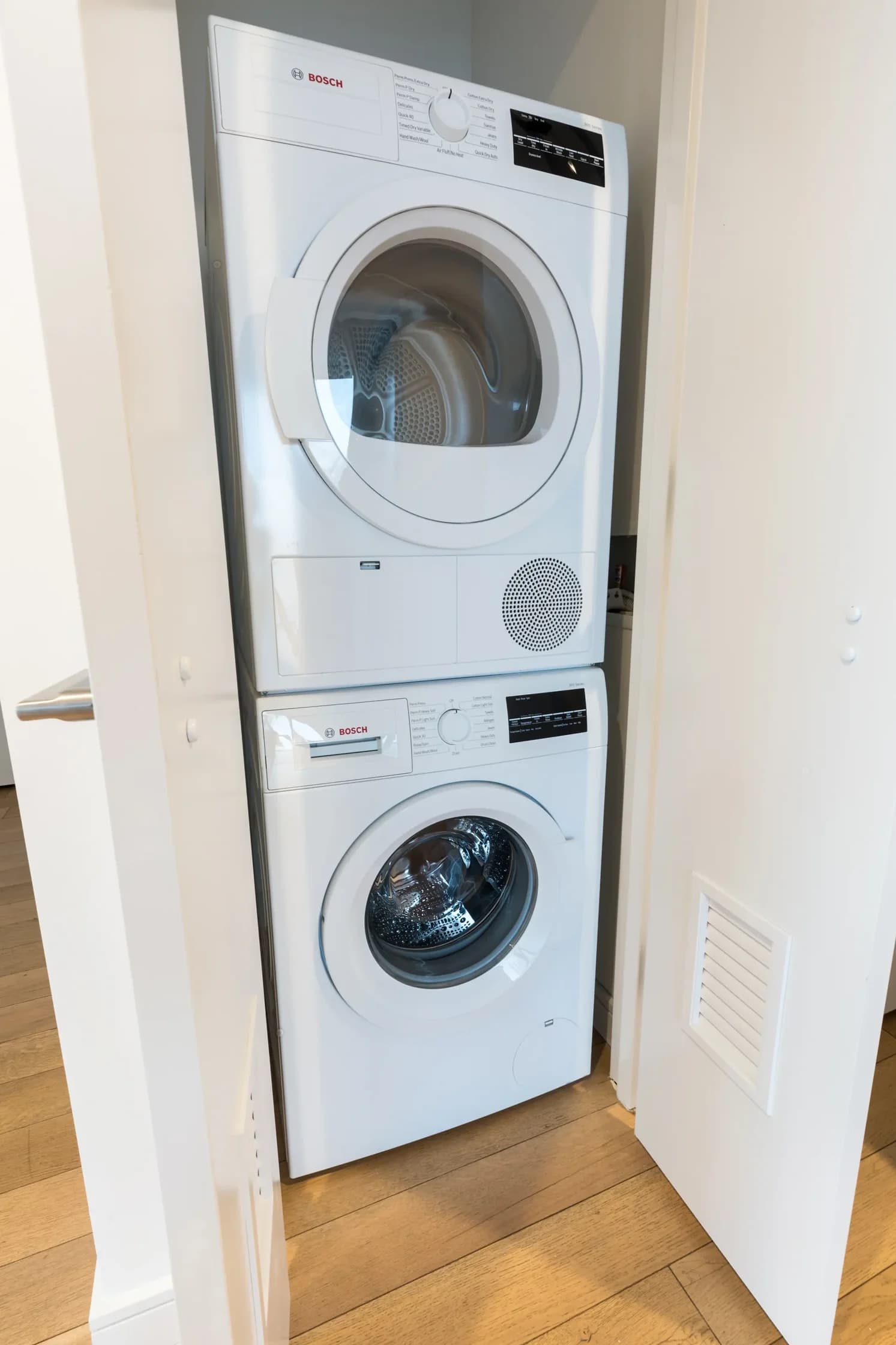 42-20 24 Street #004G, Queens, NY 11101 apartment_washer_dryer 1