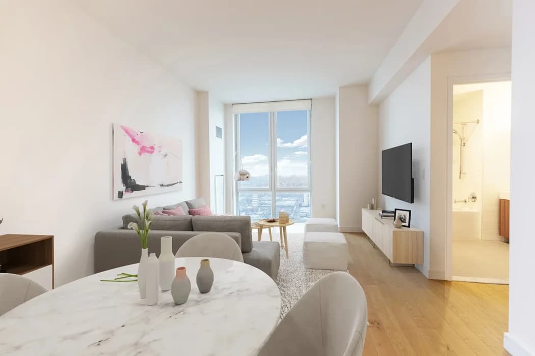 42-20 24 St #040A, Queens, NY 11101