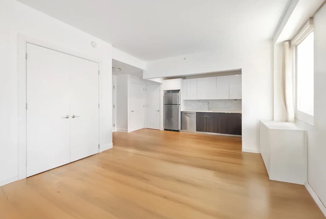 25-21 43 Ave #609, Queens, NY 11101 apartment_kitchen 1