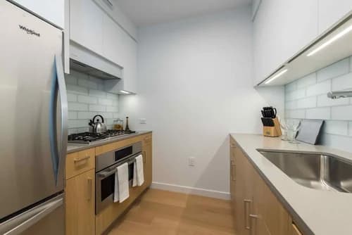 10 Halletts Point #1802, Queens, NY 11102 - Image 1