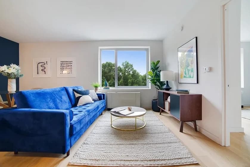 65-70 Austin Street #PH02, Queens, NY 11374 apartment_living_room 1