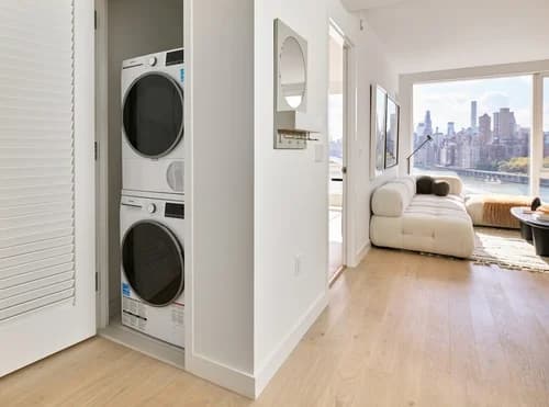 30 Halletts Point #3-0319, Queens, NY 11102 - Image 1