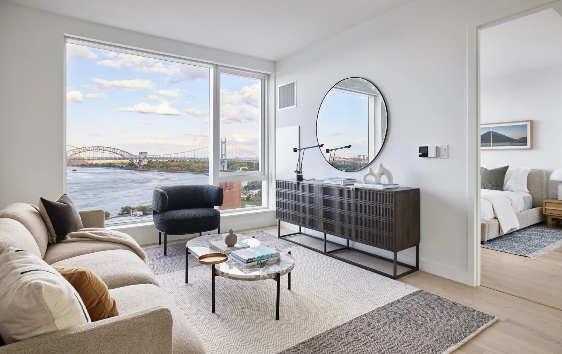 30 Halletts Point #3-1811, Queens, NY 11102