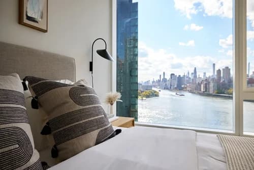 30 Halletts Point #3-2201, Queens, NY 11102 - Image 1