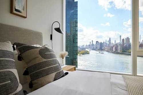 20 Halletts Point #2-0701, Queens, NY 11102 - Image 1