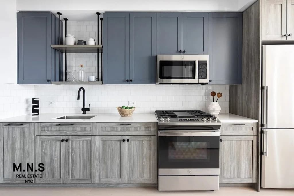 36-20 Steinway Street #325, Queens, NY 11101 apartment_kitchen 1