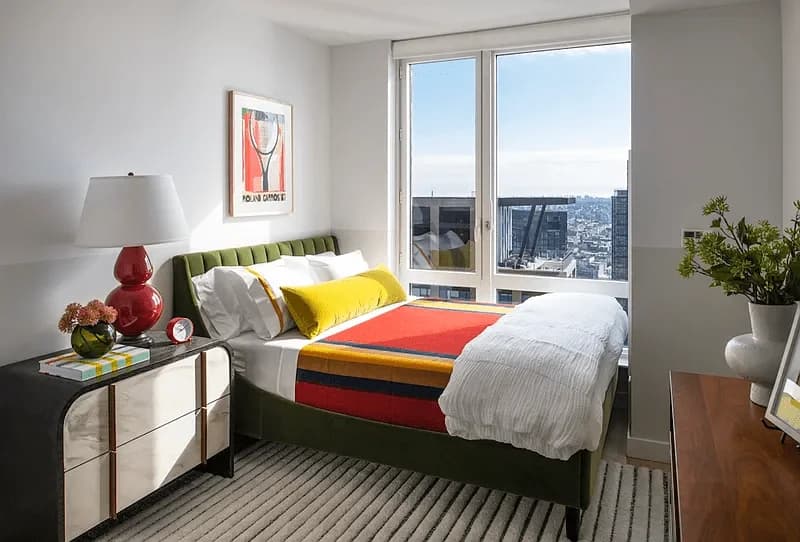 1-15 57 Avenue #4820, Queens, NY 11101 apartment_bedroom_room 1