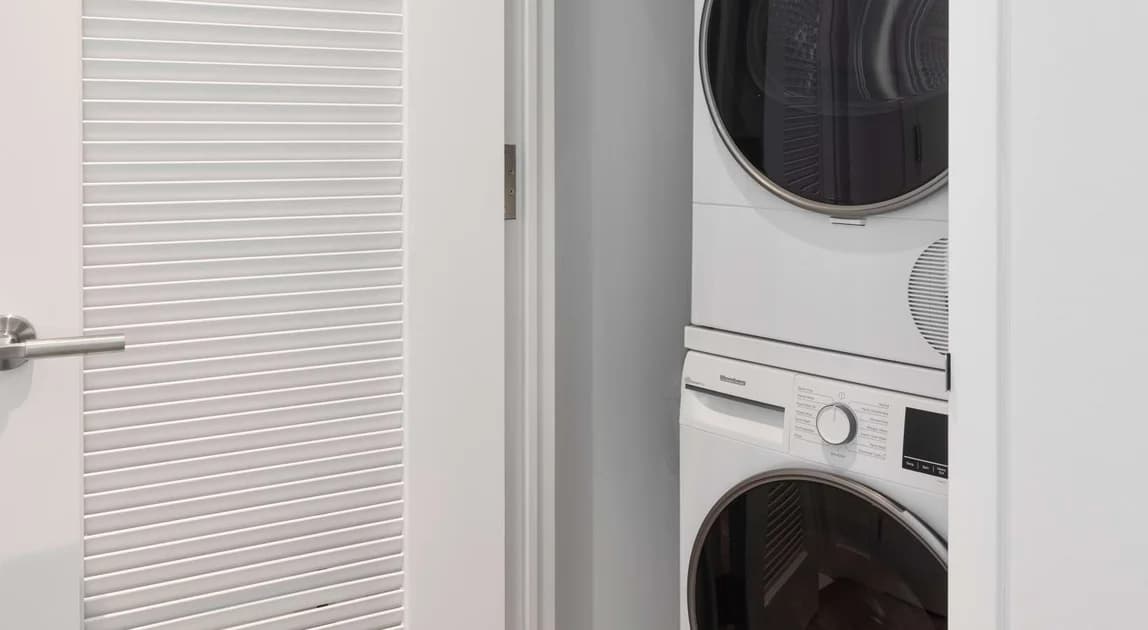 34-35 44 Street #239, Queens, NY 11101 apartment_washer_dryer 1