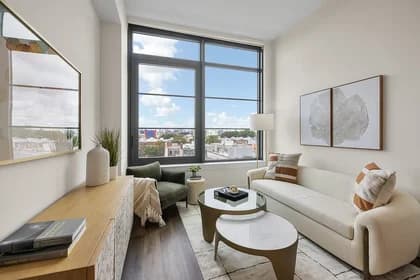 34-35 44 Street #605, Queens, NY 11101 - Image 1