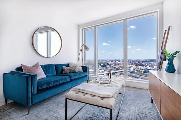29-59 Northern Blvd #45D, Queens, NY 11101 apartment_living_room 1