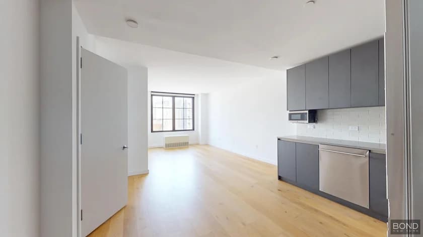 144-74 Northern Boulevard #7T, Queens, NY 11354