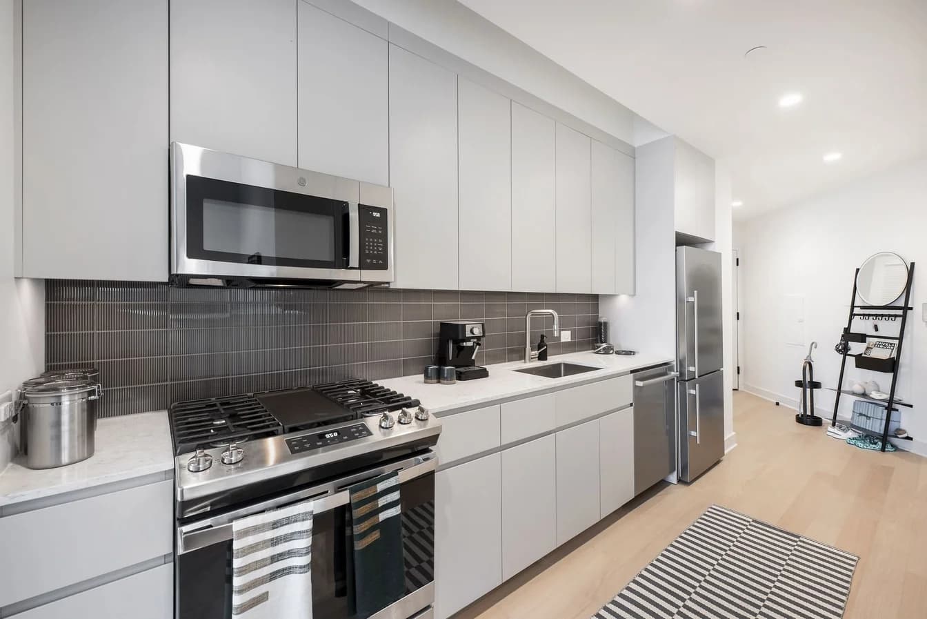 27-05 Thomson Avenue #08J, Queens, NY 11101 apartment_kitchen 1
