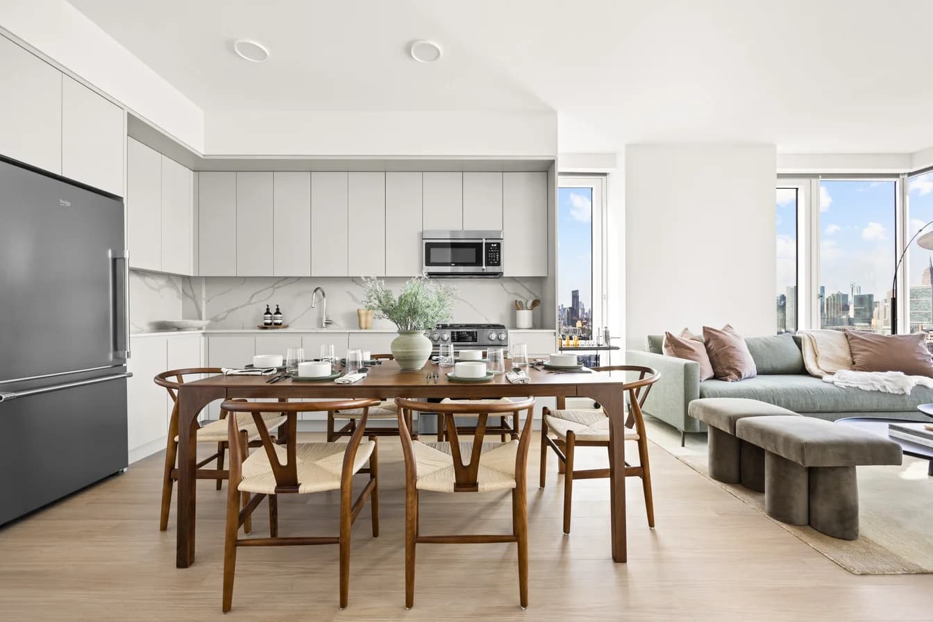 23-10 42 Road #21C, Queens, NY 11101 - Image 1