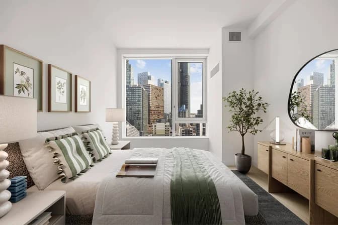 23-10 42 Road #21C, Queens, NY 11101