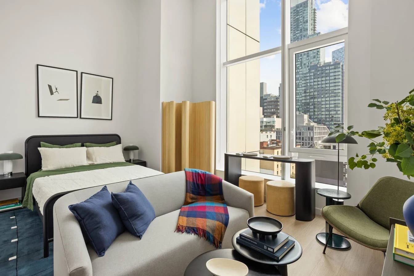 23-10 42 Road #PH1A, Queens, NY 11101 apartment_bedroom_room 1