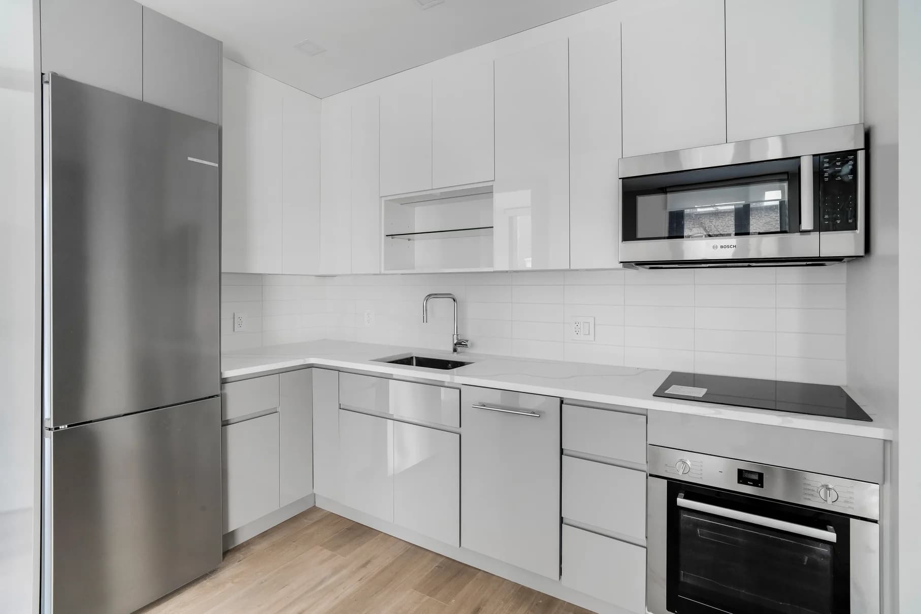 43-15 52 Street #7K, Queens, NY 11377 - Image 1