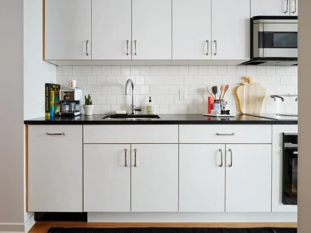 7 Navy Pier Court #4028, Staten Island, NY 10304 apartment_kitchen 1