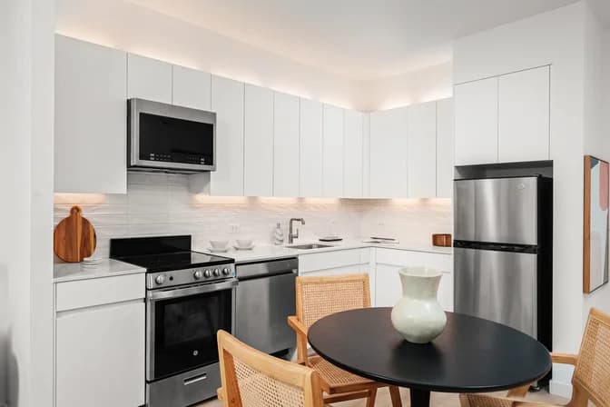 126 Sandford Street #304, Brooklyn, NY 11205